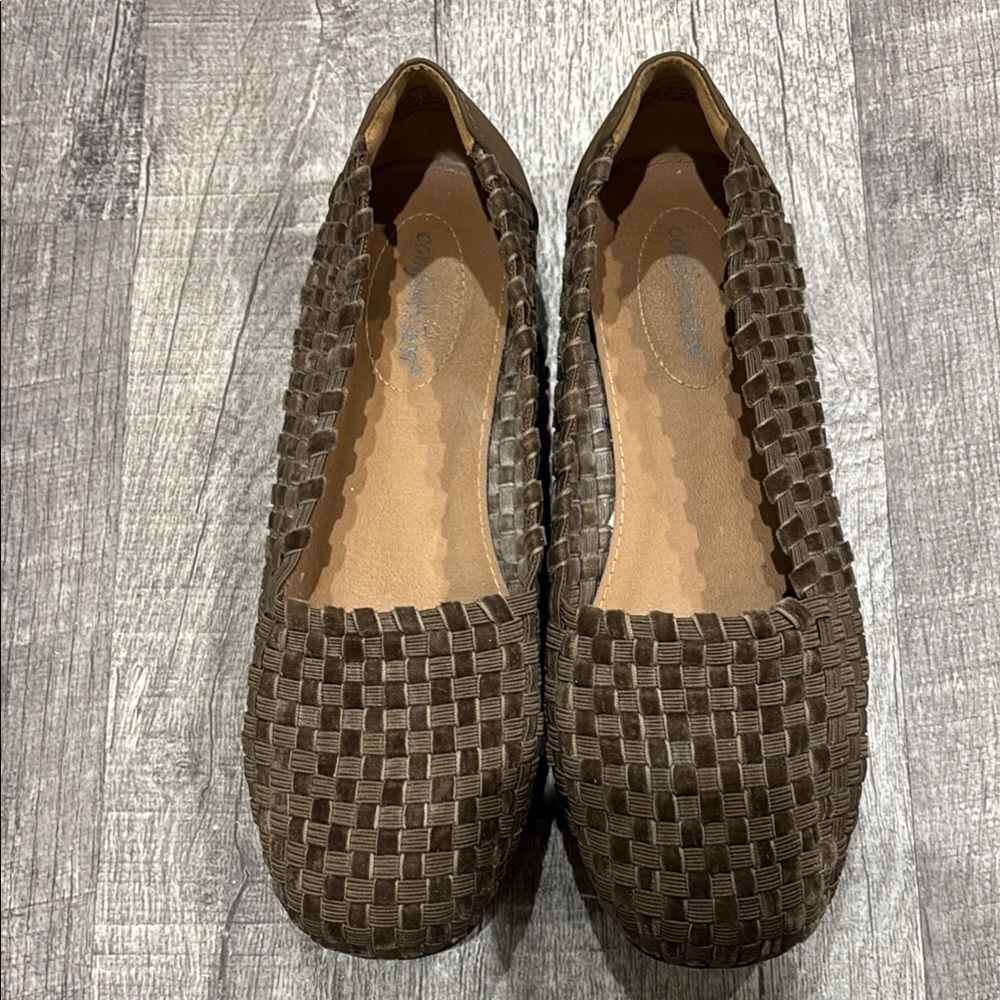 Comfortview Brown Woven Flats for Everyday Elegance